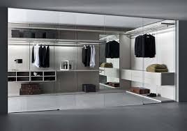 Ogni stanza ha almeno un angolo utile per costruire una è facile creare una cabina armadio spaziosa e ben organizzata con il nostro guardaroba pax. Cabina Armadio In Spazi Minimi