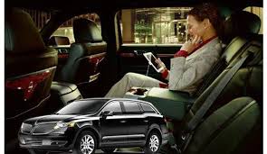 Best Car Service Chicago Private Executive Car Rental Book Hire Rent Private Car Service Medical Transportation Chicago Limo