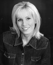 Donna Savarese's Instagram, Twitter & Facebook