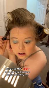 One of Grace’s most viral makeup tutorials I ran across just now I thought  we would share with you