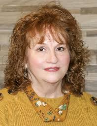 Eileen Enright's Instagram, Twitter & Facebook