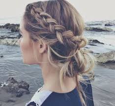 Dila Tas Adli Kullanicinin Hair Style Panosundaki Pin Orgu Sac Modelleri Bohem Sac Topuz Sac Modelleri