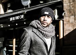 No modesty paneling on the front. Hd Wallpaper Woman In Gray Suit Jacket Man Wearing Black Knit Scarf And Cap Wallpaper Flare