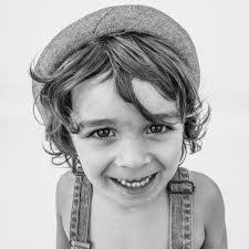 Jessica Bendorf's Instagram, Twitter & Facebook