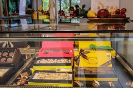 Tapi sebelumnya, bagi kalian yang belum membaca kunci jawaban. Fu Wan Chocolate Factory Cokelat Kondang Dari Taiwan Menangkan Banyak Penghargaan Dunia