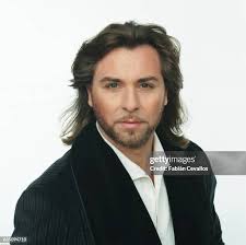 464 Roberto Fabian Stock Photos, High-Res Pictures, and Images