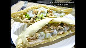 These chicken pitas are packed with tasty salad leaves and a sauce made from cucumbers and yoghurt. Chicken Pita Youtube