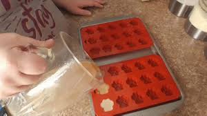 DIY Flea Prevention Treats for Dogs & Cats