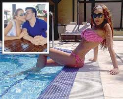 După îndelungi speculaţii, bianca drăguşanu a confirmat, în sfârşit, că este însărcinată! Bianca Dragusanu Insarcinata Vedeta Isi Doreste Fetita Tabu