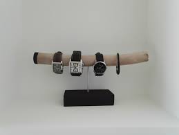 Support Montre Porte Montre Presentoir A Bijoux Cadeau Homme Etsy Presentoir Bijoux Presentoir Bijoux De Sac