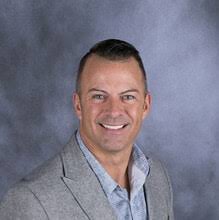 Real Estate Agents in 38474