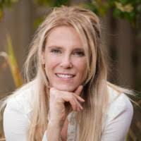 Kimberly Rooney's Instagram, Twitter & Facebook