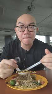 Let's try Quan Ji Cooked Food's Hokkien Mee! , Address: 105 Hougang Ave 1,  #02-37 Hainanese Village Centre Singapore 530105