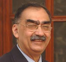 Ambassador Vivek Katju, Former Ambassador of India to Afghanistan, Myanmar  and Thailand will be the discussant at the Talk.