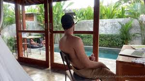 Serliana Rosida Threesome with Busty xxx