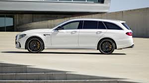 De Nieuwe Mercedes Amg E Estate Is De Snelste Station Ter Wereld Mercedes Amg