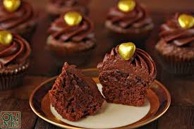 Prepariamo dei morbidi e soffici cupcake alla nutella farciti con frosting alla nutella. Come Fare Cupcakes Alla Nutella Spettegolando