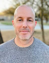 Connie Maxwell's Instagram, Twitter & Facebook