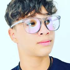 MIRA ESTOS PRECIOSOS MODELOS GRATIS FLEXIBLES SOLO PAGAS LOS CRISTALES  ESPECIAL DE PADRES Y TODA LA FAMILIA. #padres. #regalos. #optica. #lentes.  ESTAMOS EN: MAO calle máximo cabral esquina independencia casi frente a