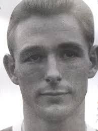 For this month's Surrey Hills blog, I am pleased to share part one of Mike  O'Shea's story covering his work with AFH until the mid-1980s. Mike started  with AFH in 1973 and