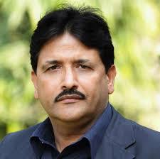 Amjad Butt's Instagram, Twitter & Facebook