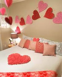 21 Cute Valentine S Day Decor Ideas Stayglam Valentine Bedroom Decor Valentines Bedroom Romantic Bedroom Decor