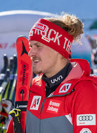 Manuel feller (born 13 october 1992) is an austrian world cup alpine ski racer. Ski Alpin Verletzung Manuel Feller Erlitt Bandscheibenvorfall Kitzbuhel