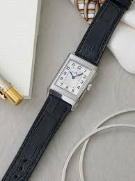 ノーブルな雰囲気と華やかな雰囲気の2つの顔を持つレディースウォッチ jaeger lecoultre レベルソ クラシック ミディアム デュエット q2588420 レベルソ 腕時計 レディース ファッションウォッチ