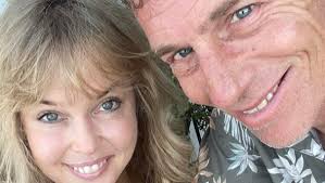 Fundraiser for Rob Tanner by Wendy Esterling : Support Amy's Battle Against  Breast Cancer