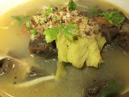Kacau sebentar dan biarkan ia merenih. ãŸã¾ ã«é£Ÿã¹ãŸããªã‚‹ç‰›éª¨ã‚¹ãƒ¼ãƒ— Sup Tulang ã¯ãƒžãƒ¬ãƒ¼ã‚·ã‚¢ã®ã‚¹ã‚¿ãƒŸãƒŠæ–™ç† Kura Kura Net