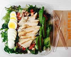 75 Free Birthday Meals Restaurants Offering Birthday Freebies Cheapism Com