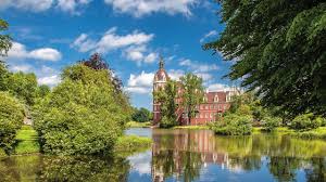 Die 1945 gegründete unesco (united nations educational, scientific and cultural organization) ist die organisation der vereinten nationen für bildung, wissenschaft, kultur und kommunikation. Diese Unesco Welterbestatten In Deutschland Solltest Du Kennen