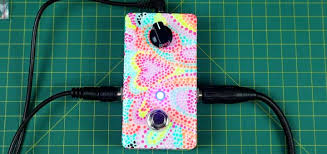 Find diy kit pedal online on aliexpress! Easiest Guitar Pedal To Build Tutorial 7 Minute Fuzz Pedal Guitar Gear Finder