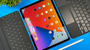 The logitech slim folio pro is the best keyboard for ipad pro with a case that we've tested. Apple Magic Keyboard Vs Smart Keyboard Ipad Air 4 Which Is The Best For You Youtube