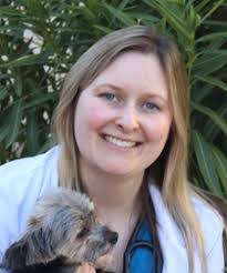 Jennifer Klaus's Instagram, Twitter & Facebook