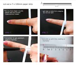 Salam semua, hari ini kita belajar bagaimana nak mengukur saiz jari anda untuk cincin la.xkan untuk leher kot.hahahah.ok, biasanya setiap dealer2 emas ni ade brg2 mereka untuk mngukur jari. Cara Tahu Ukuran Jari Cincin Soalan Bx