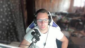 Midget Airikaca Onlyfans Review! (Dwarf Airikacal OF Review!) - FAPCAT