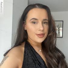 becca jayne 🦋 (@beccaxjayne)