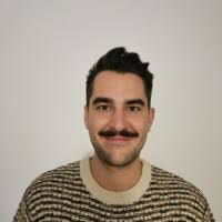 2000+ profilů „Layer“