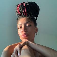 Laura Wesley (@lauraloveskin) • Instagram photos and videos