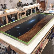 2 Skim Coats Of Epoxy Down One Final Flood Coat Tomorrow The Skim Coat S Help To Seal The Wood Grain If You Pou Resin Furniture Resin Table Inlay Furniture