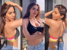 Sexy! Nikki Tamboli Goes Bold In A Backless Bikini Top, Hot Video Goes  Viral; Watch - News18
