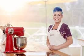 Hosts aurora browne and carolyn taylor, judges bruno feldeisen and kyla kennaley. Island Contestant Competes On Great Canadian Baking Show Victoria News