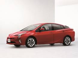 In this video i show the low ground clearance of the prius which would also apply to all other cars with similar clearances. 2016 Toyota Prius Power Outputs Dimensions Awd Revealed As Info Trickles Out