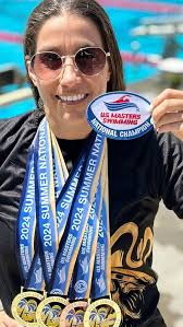 En Carril4, diseñamos entrenamientos personalizados para piscina y aguas  abiertas, adaptados a tus objetivos. 🏊🏼‍♂️🏊‍♀️, Whatsapp: 71053414