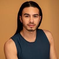 Etienne Hernandez's Instagram, Twitter & Facebook