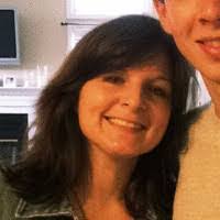 Elsie Fink's Instagram, Twitter & Facebook