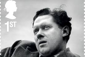 Swyddfa Cymru yn cynnal lansiad stamp Dylan Thomas gan y Post Brenhinol