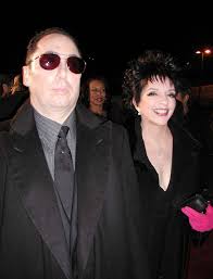David gest, best known for his marriage to liza minnelli, has died at the age of 62. Liza Minnelli Vows To Stay Silent Over Ex Husband David Gest S Death After Controversial Marriage Mirror Online