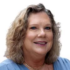 Janet Bonnell's Instagram, Twitter & Facebook